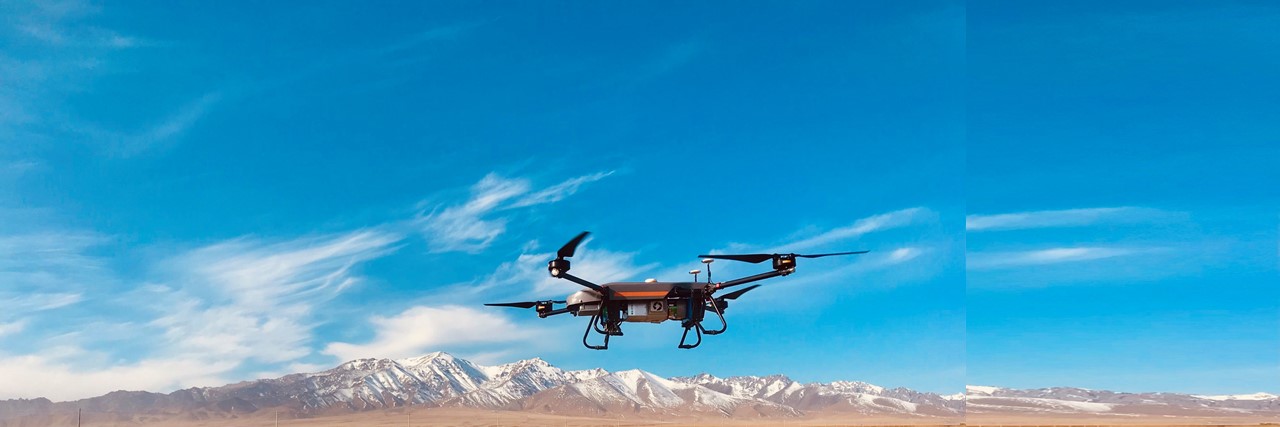 https://chcnav.com/uploads/BB4-drone-CHCNAV-Commercial-UAV-Expo-Americas-2021.jpg