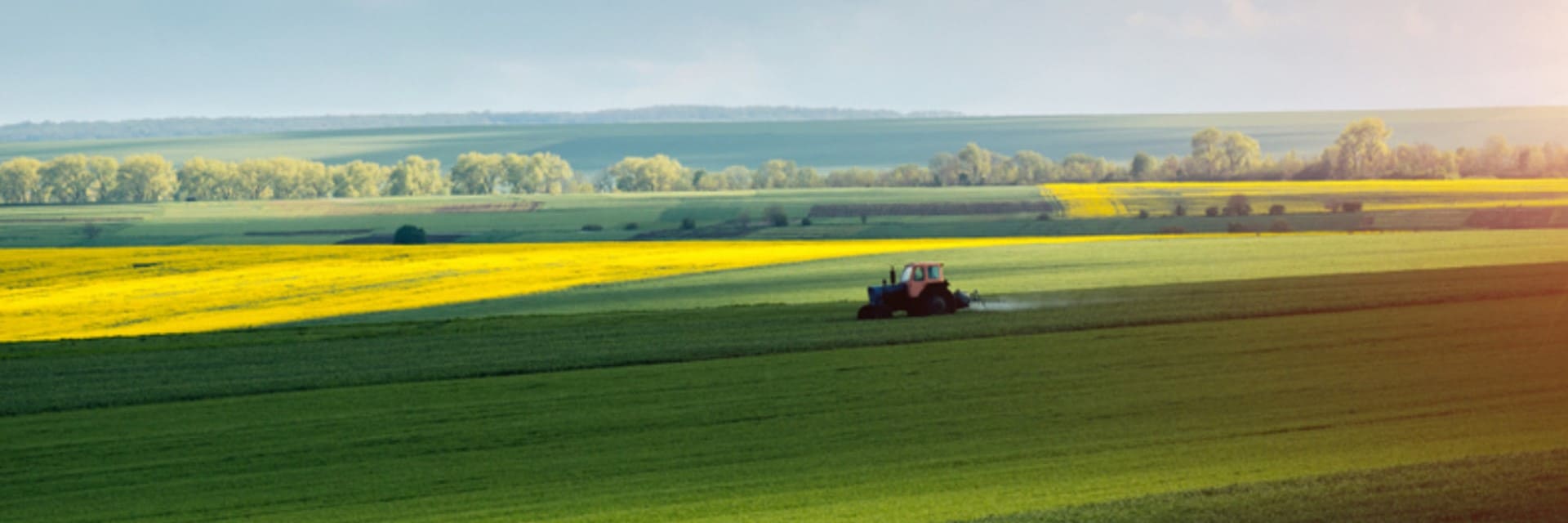 https://chcnav.com/uploads/precision-ag-corn-wheat-soybean-farming-auto-steer-tractor.jpg